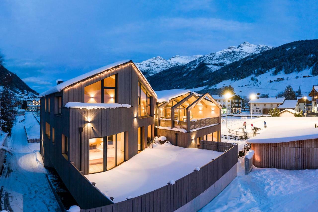 Ferienhaus Zum Stubaier Gletscher - Dorf Neustift im Stubaital Exterior photo